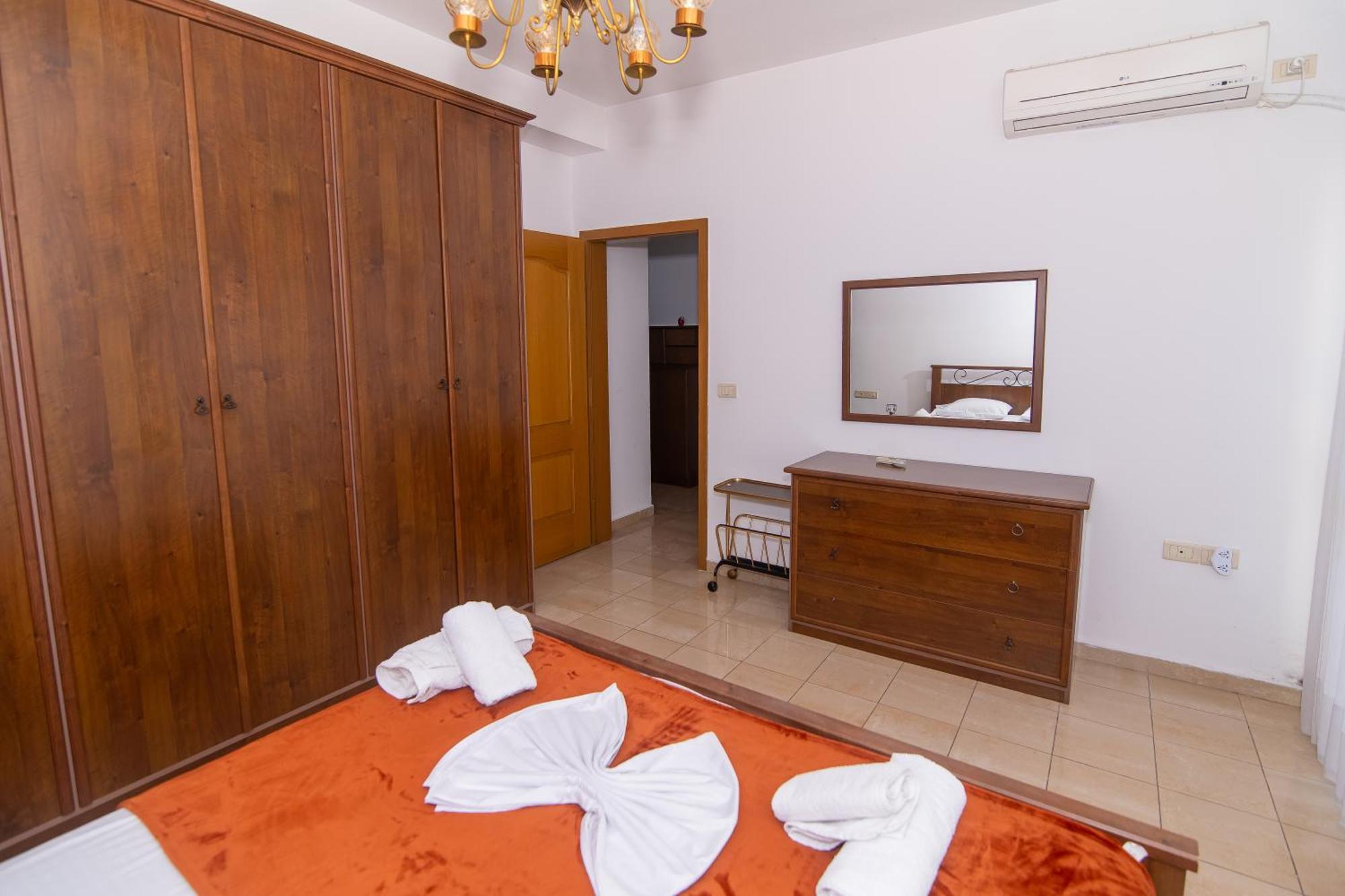Vintage Blloku Apartment Τίρανα Εξωτερικό φωτογραφία